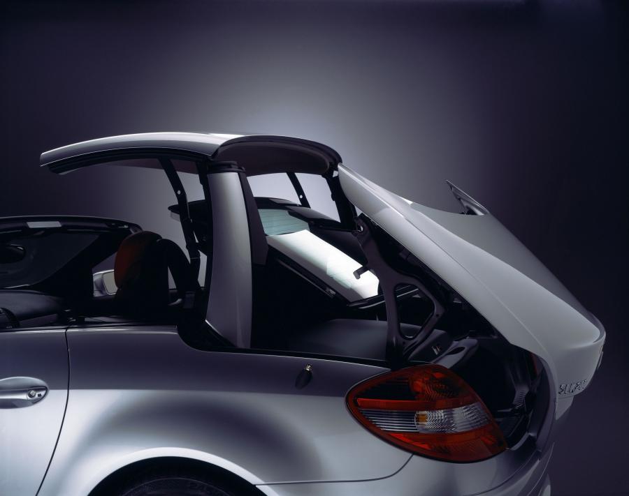  Mercedes-Benz SLK-Class 2005 года  (фото 136 из 259)
